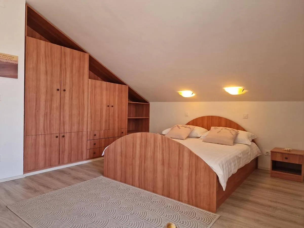 Holiday Home Lucija Biograd Na Moru Croatia